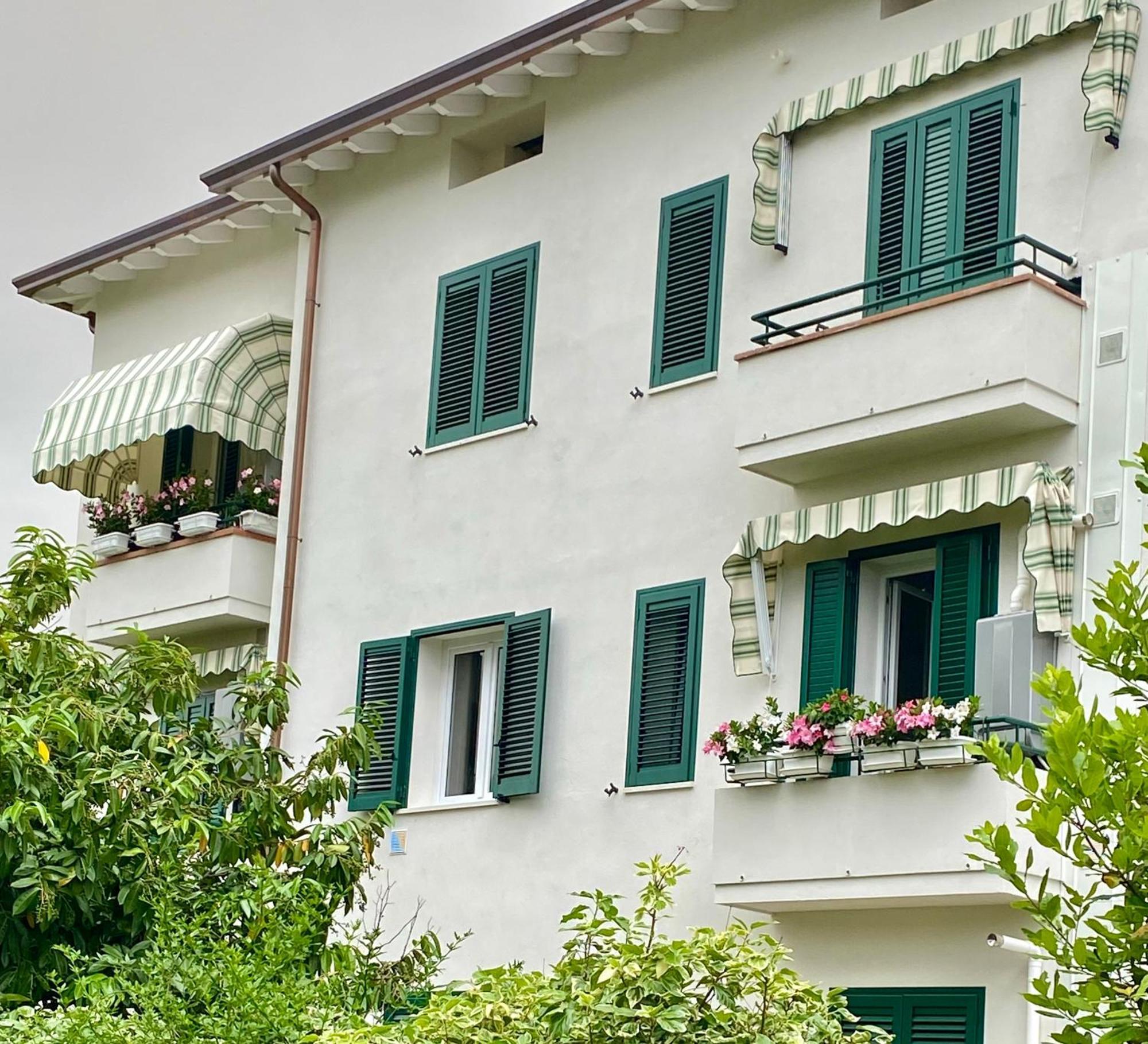 Apartmán Domus Zoe Forte dei Marmi Exteriér fotografie